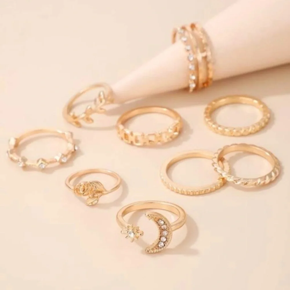 3/$30 💛 Boho Ring Set